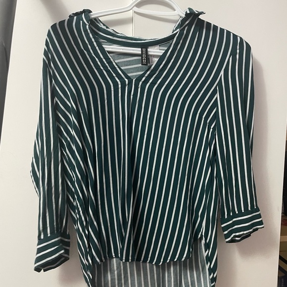 H&M 3/4 Stripe Top - Picture 3 of 5